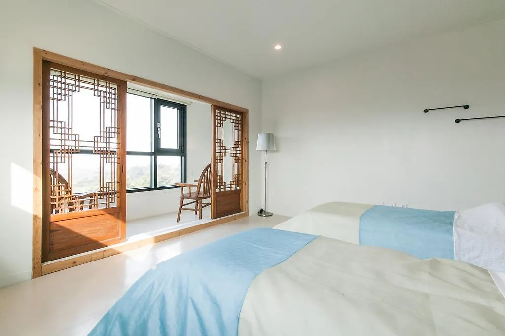 Ssaris Pension Jeju
